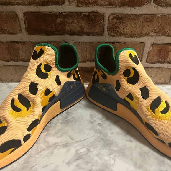 Adidas - Picture 3 of 6